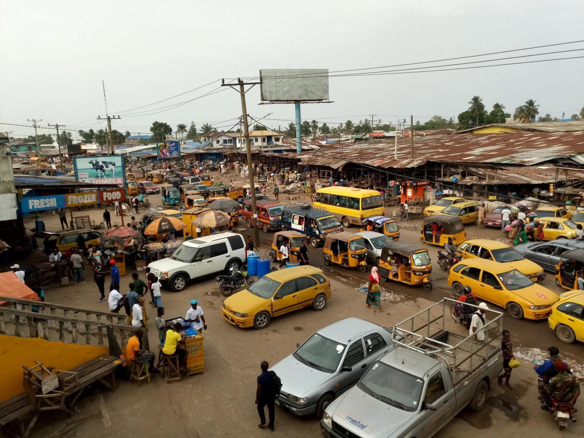 Fleet traffic and transportation in Liberia